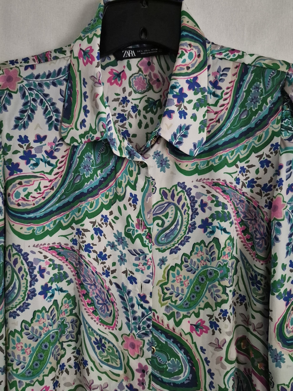 Zara Green, White & Pink Paisley Button-Down Blouse - Picture 2 of 4